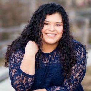 Meet your Posher, Alexzandra